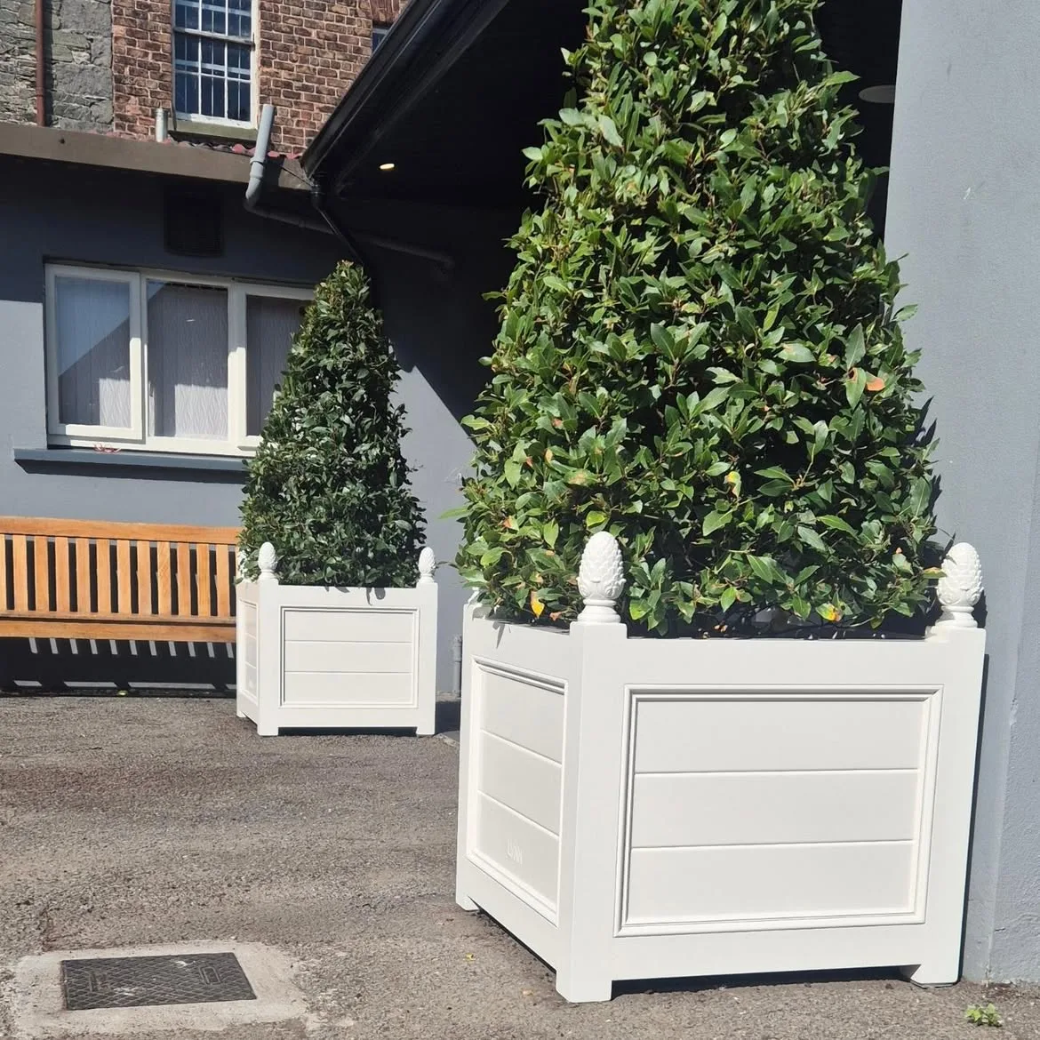 New Bespoke Aluminium Planters Completed For Mc Geoughs Funerals.Carefully Designed And Fabrica (5)