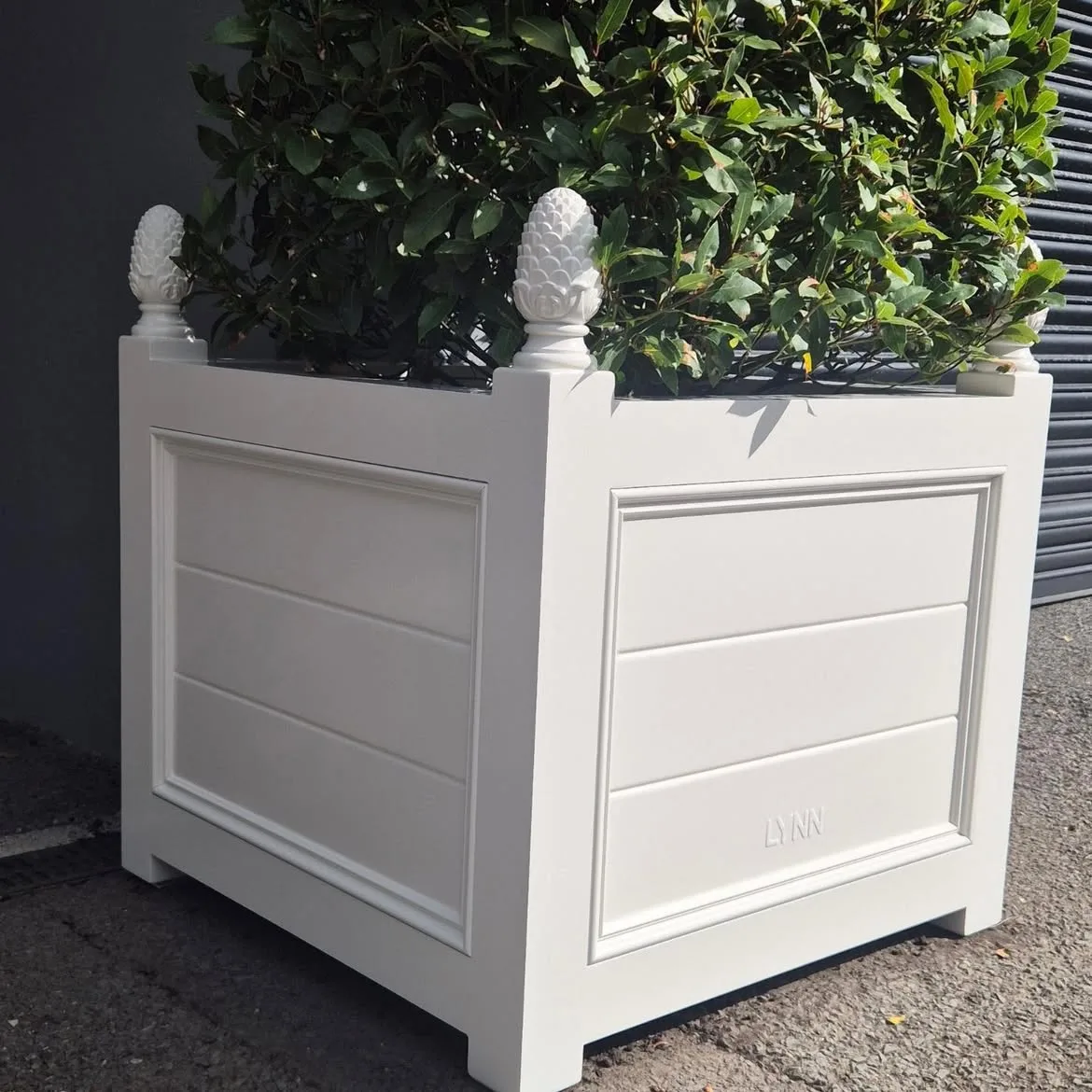 New Bespoke Aluminium Planters Completed For Mc Geoughs Funerals.Carefully Designed And Fabrica (7)